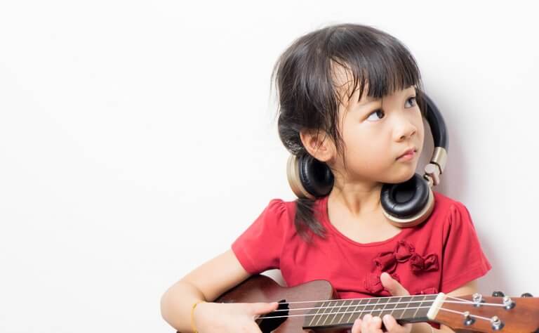 The Benefits of Playing an Instrument During Childhood