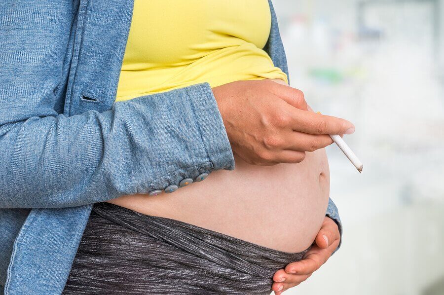 How Tobacco Smoke Affects the Fetus