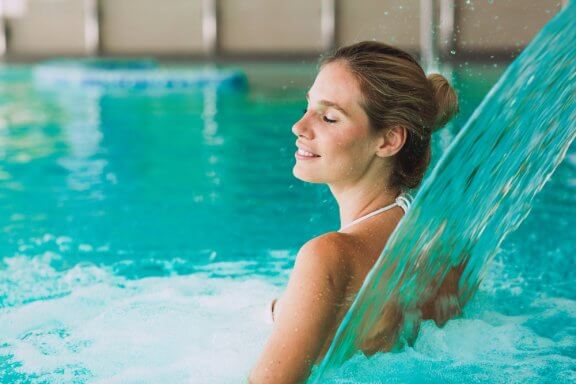 Benefits of Hydrotherapy for Pregnant Women