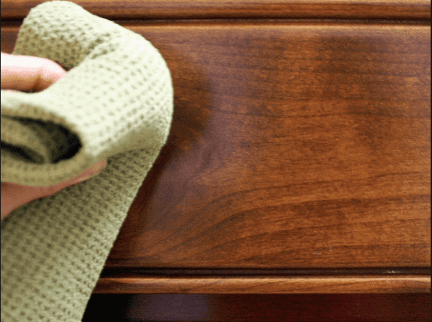 Removing Paint from Furniture: 4 Useful Tricks