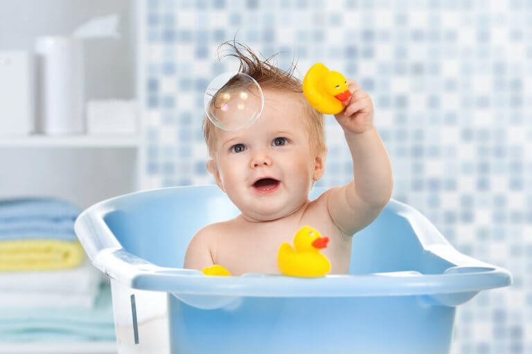 Water Toys for Your Baby's Bath Time