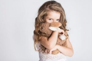 When Do Children Feel Modesty?