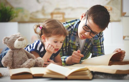 What Influences the Relationship Among Siblings During Adolescence?