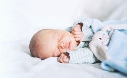 Help Your Baby Sleep Through the Night: 7 Tricks