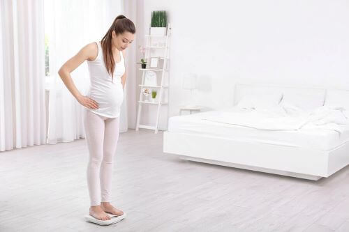 What Is Pregorexia? Symptoms and Consequences