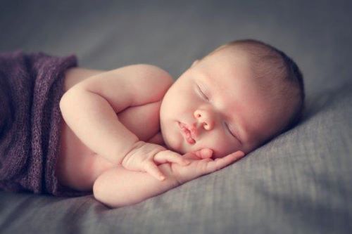 Help Your Baby Sleep Through the Night: 7 Tricks