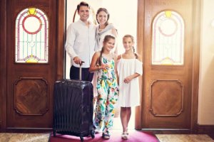 5 Lodging Alternatives for Traveling with Your Family