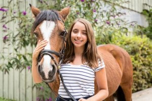 5 Benefits of Animal Therapy for Teenagers