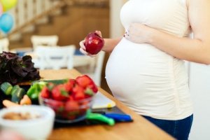 5 Types of Fruit Recommended for Pregnant Women
