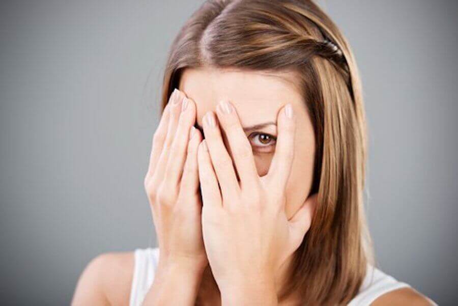 Overcoming Shyness in Children, Teens and Adults