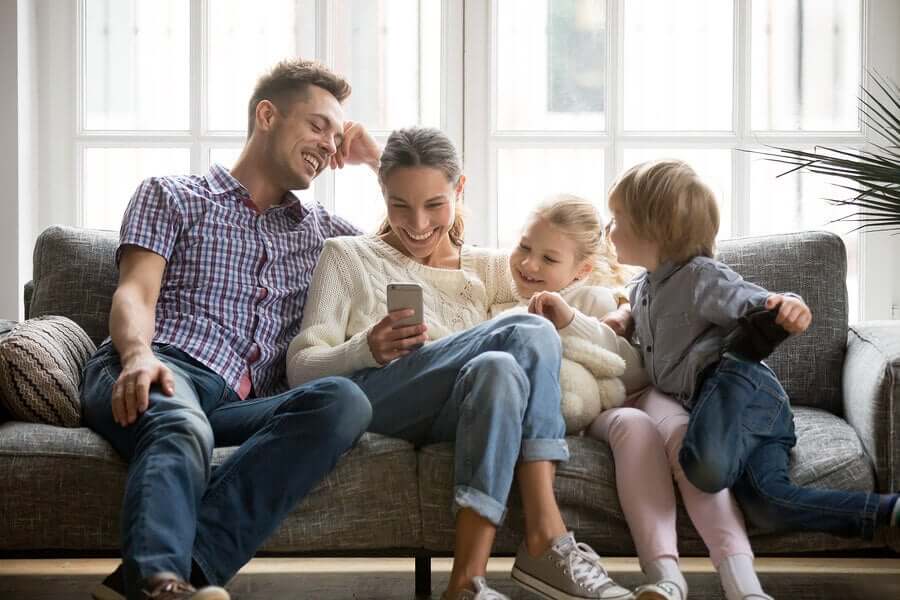 The Risks of Instagram for Children and Teenagers