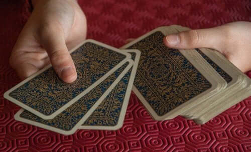 6 Benefits of Collecting Trading Cards
