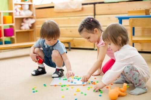 Children doing a puzzle.