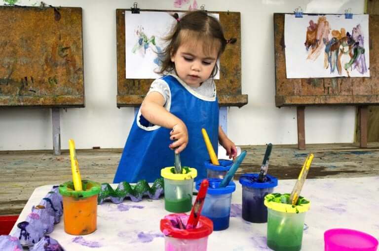 How to Encourage Artistic Talent in Preschool Children