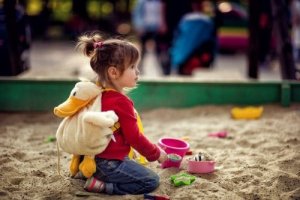 When Children Don't Play with Their Classmates