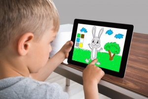 5 Children's Apps for Drawing and Coloring