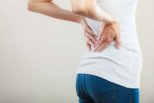 How to Relieve Back Pain After Giving Birth - You are Mom