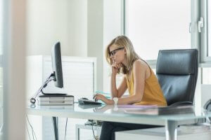 How to Communicate Your Pregnancy at Work