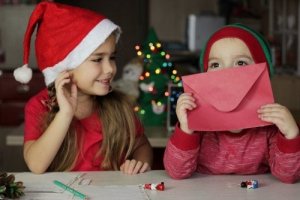 "A Shorter Letter" – A Short Film About Excessive Gift-Giving