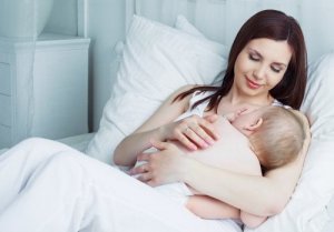 Modern and Practical Breastfeeding Garments