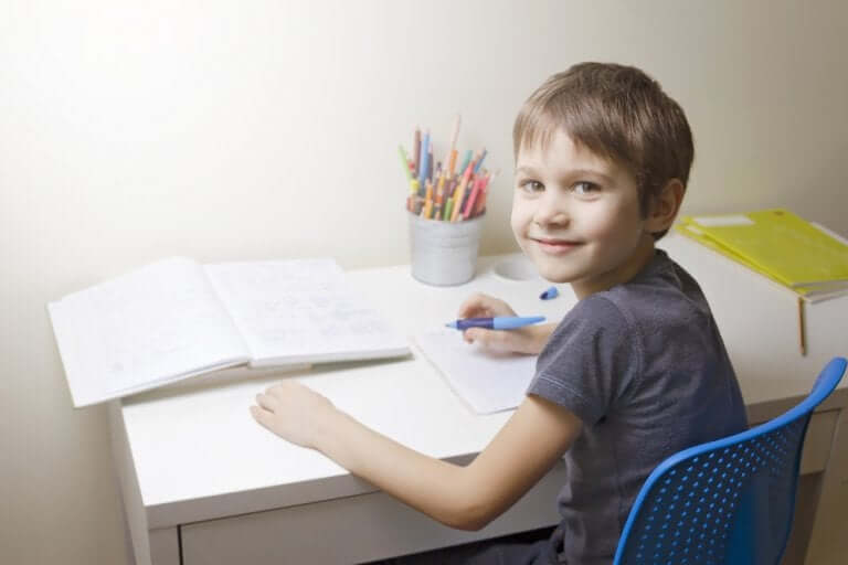 Should Parents Help Children with Their Homework?