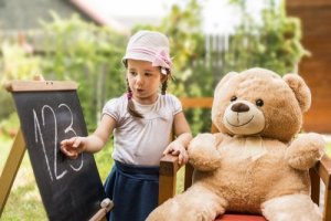 Role-Playing with Children: How to Do It