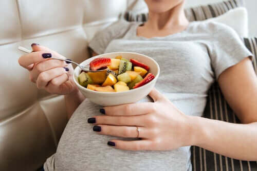 It's advisable to eat more fruits during your pregnancy.