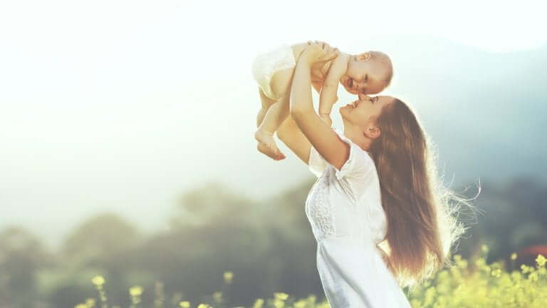 The Emotions You Don't Accept May Be Reflected in Your Children