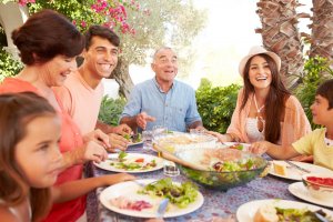 How to Achieve Happiness in a Reconstituted Family