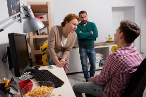How to Respond to Conflicts with Adolescents During Quarantine