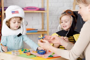 Heuristic Play: Discovering, Experimenting and Exploring