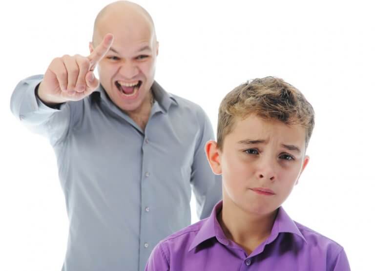 What Tone of Voice to Use When Disciplining You Children