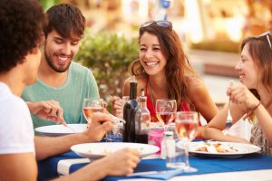 How First-Time Parents Should Care for Their Social Life