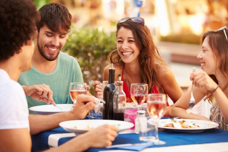 How First-Time Parents Should Care for Their Social Life