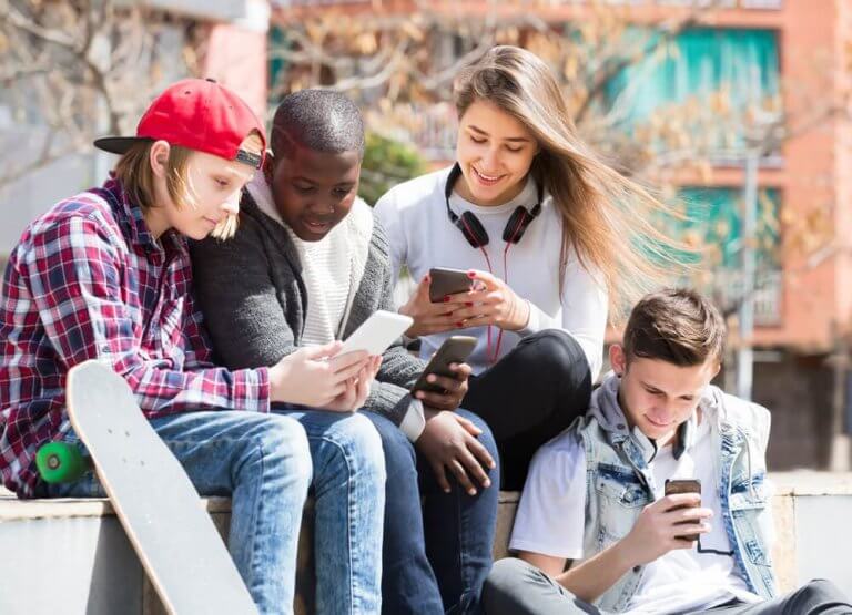 Dangerous Trends for Teens on Social Networks
