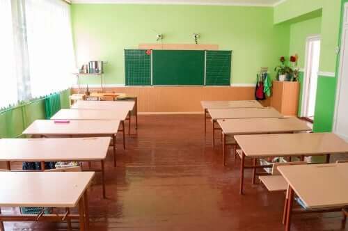 How to Create and Reinforce Classroom Rules