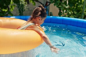 4 Dangers of Inflatable Pools: What You Should Know