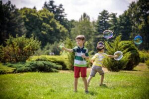 10 Children's Activities that Involve Free Movement