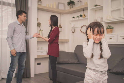Why Is It Important to Make Up in Front of Children?