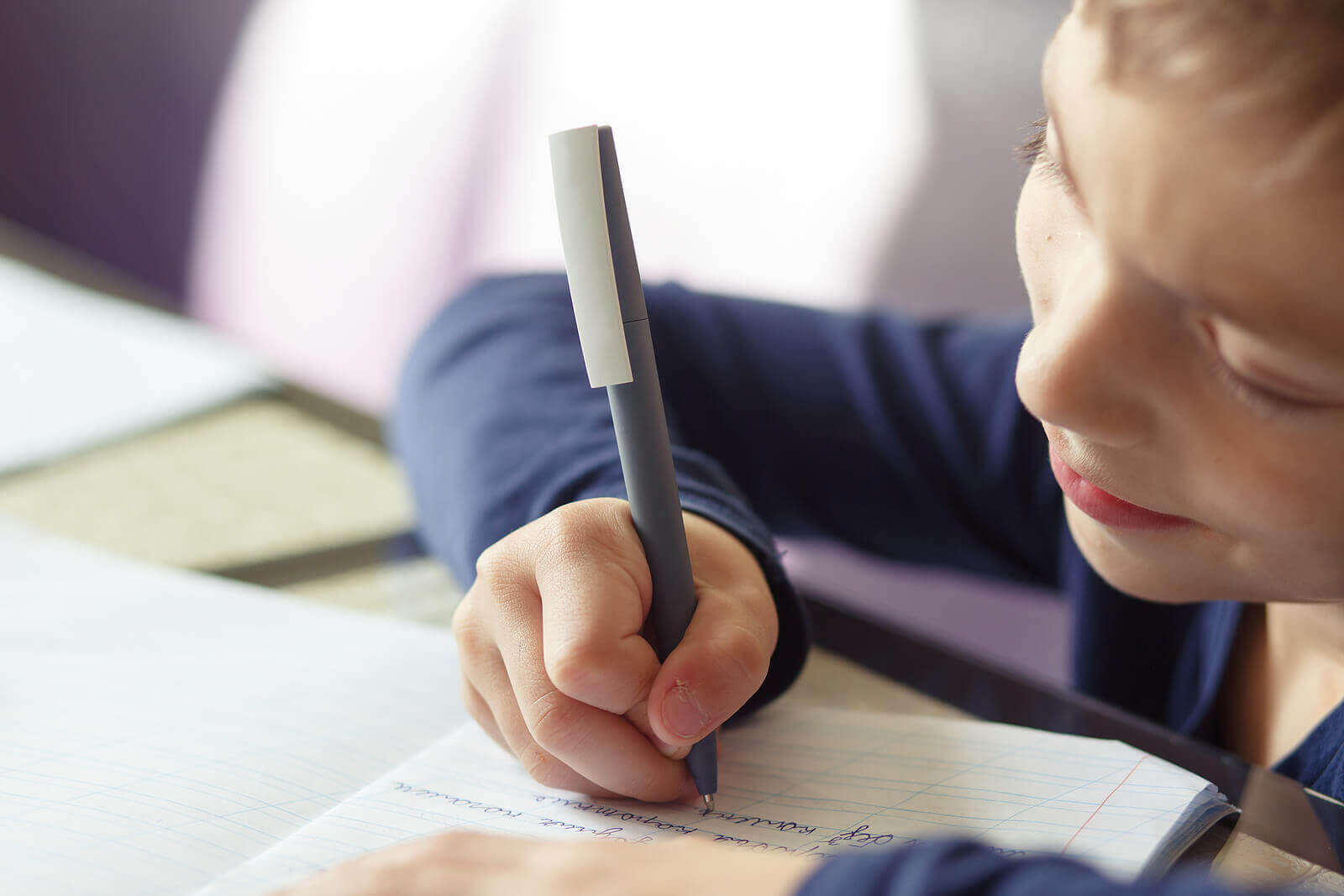Why It's Good that Your Children Learn Handwriting