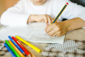 Why It's Good that Your Children Learn Handwriting