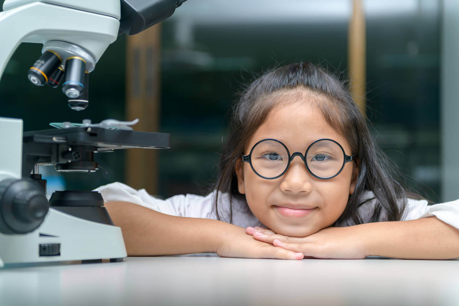 How to Stimulate Scientific Thinking in Children