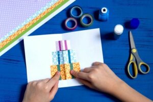 4 Ideas for Making Christmas Cards