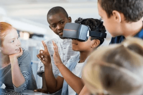 virtual and augmented reality