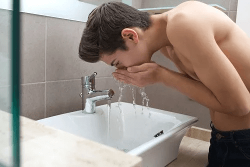 How to Promote Personal Hygiene in Teenagers