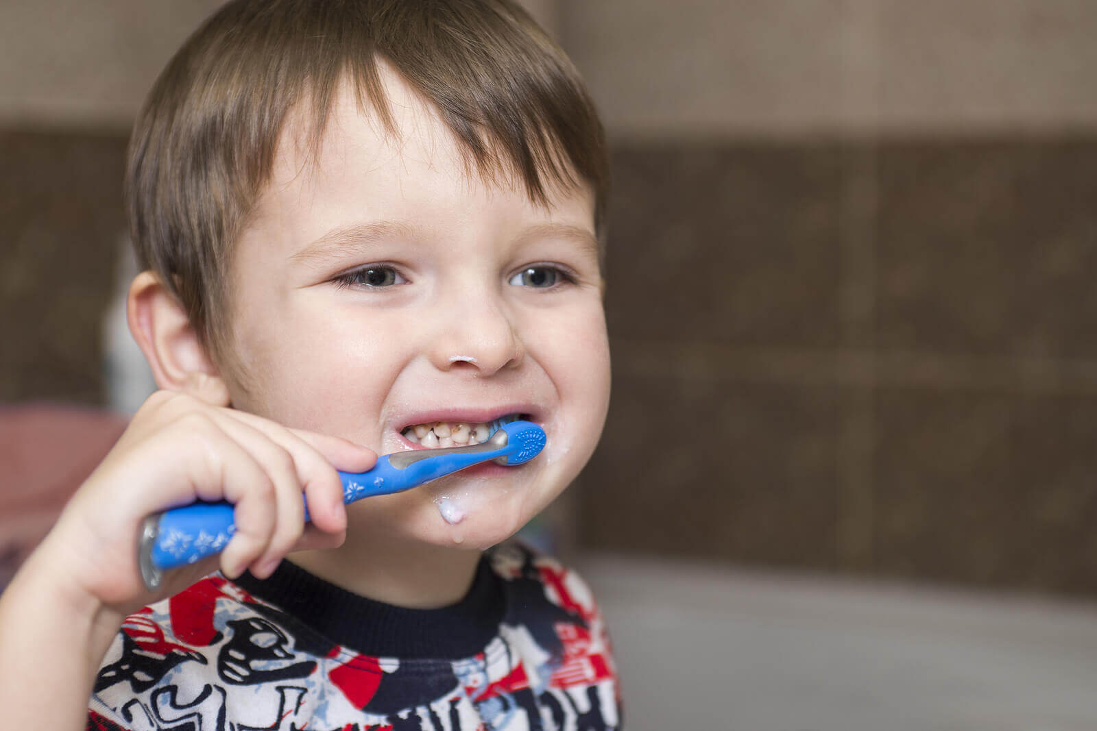 Sensitive Teeth in Children: Symptoms, Causes and Treatment