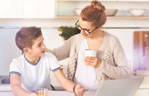 How to Make Your Teenage Children Feel Accepted