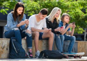 Tips to Help Your Children Avoid Idolatry