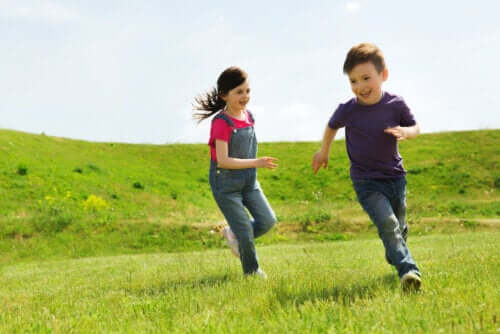 15 Quotes About the Benefits of Playing in Childhood