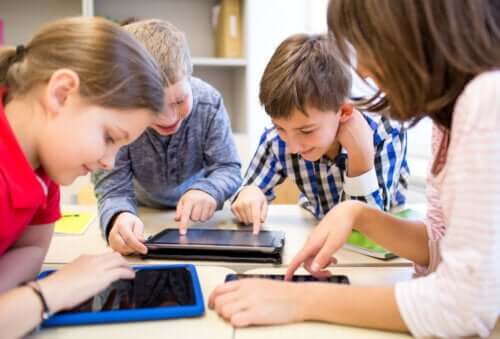 The Disadvantages of Technology in the Classroom
